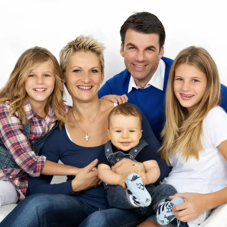 Familien-Portrait-Fotostudio-Schreiner