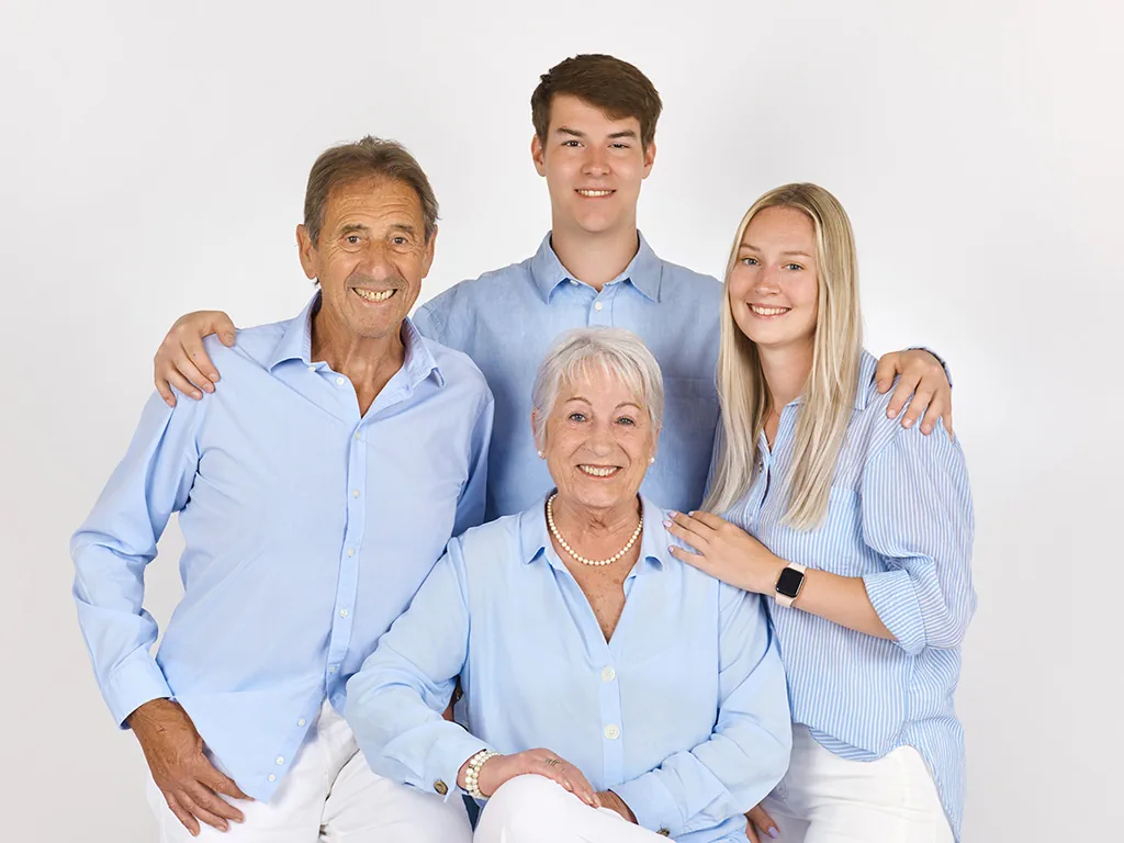 Familien-Portrait-Fotostudio-Schreiner